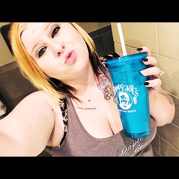 Meet your Posher, Felicia - Picture 1 of 1